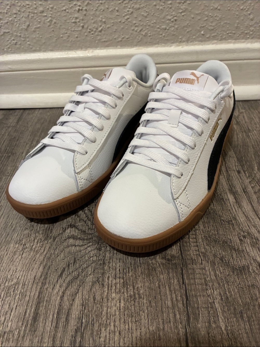 Puma White & Black Low-Top Sneakers with Gum Sole- NWOT